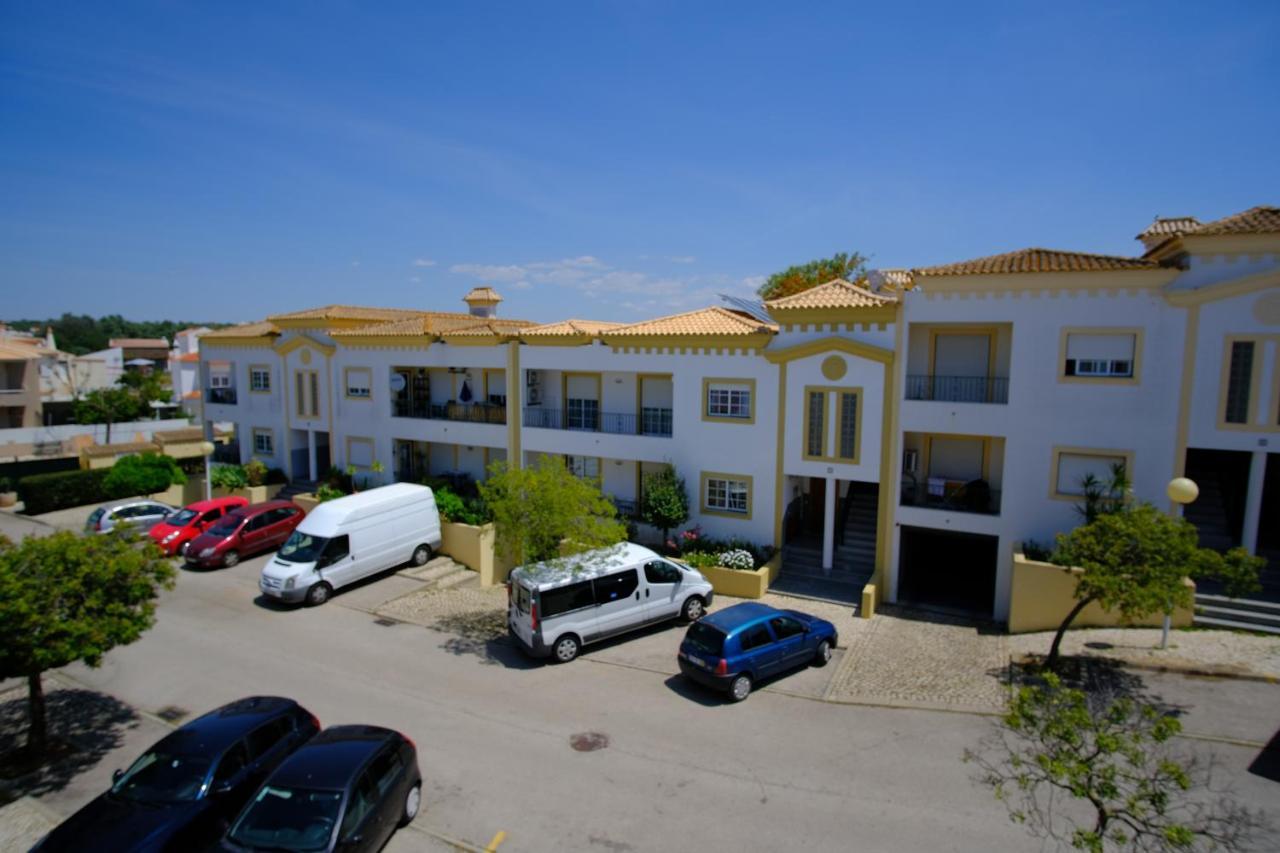 Apartamento T2 Em Condominio Fechado. Albufeira Dış mekan fotoğraf